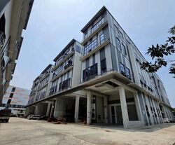 Tuas South Connection (D22), Factory #625869111